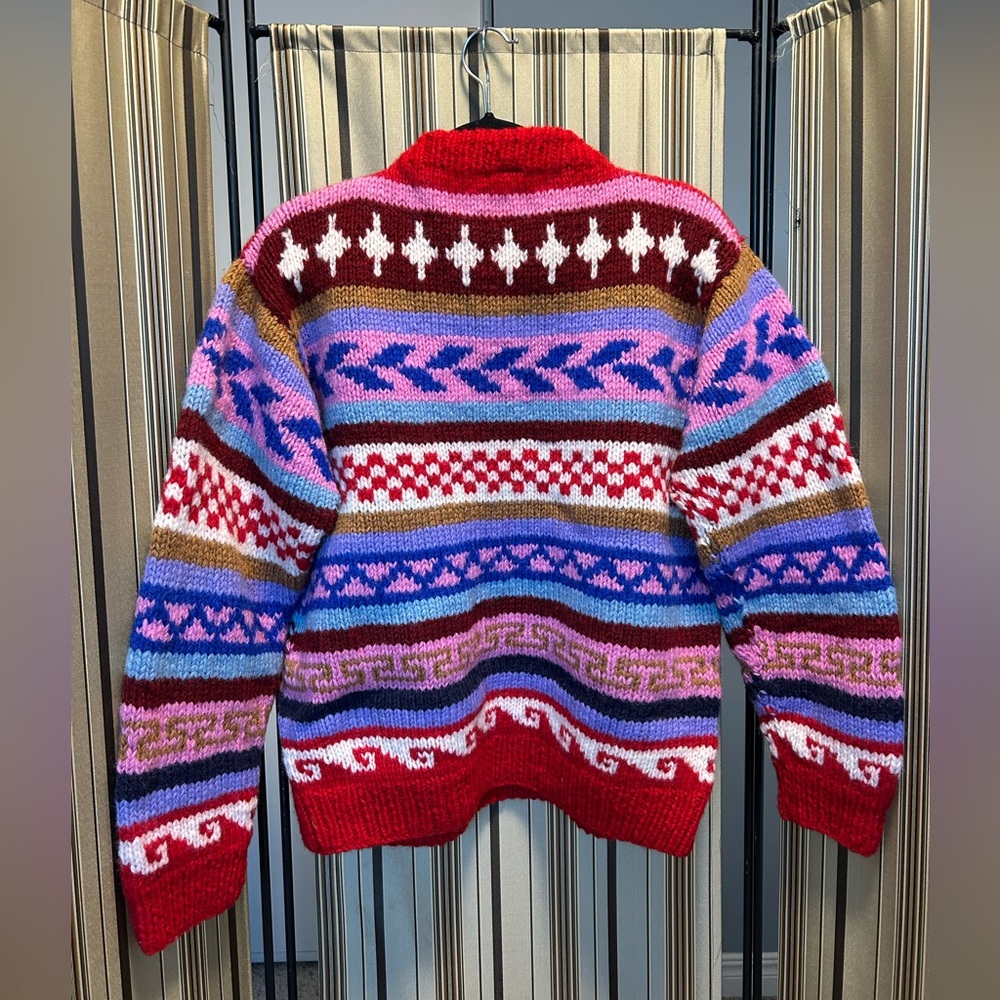 Handmade wool sweater - Picture 4 of 17